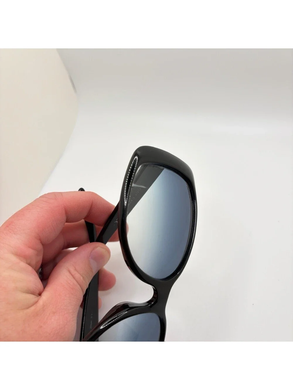 Gucci product pair
